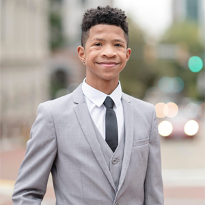 Elijah Lee